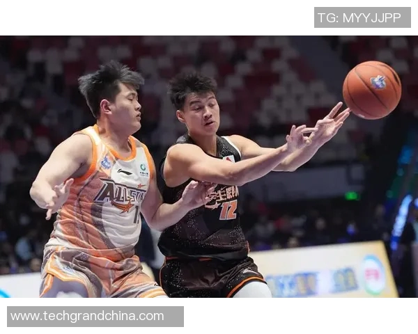 天地一斗明星篮球赛点燃激情展现风采篮球梦启航在此刻